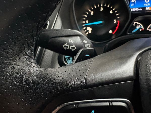 17 Ford Focus St-Line 1.5 TDCi 120 Bhp Auto 370281813