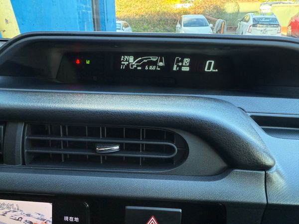 2017 Toyota Aqua X -Urban Hybrid Automatic/leather 370282102