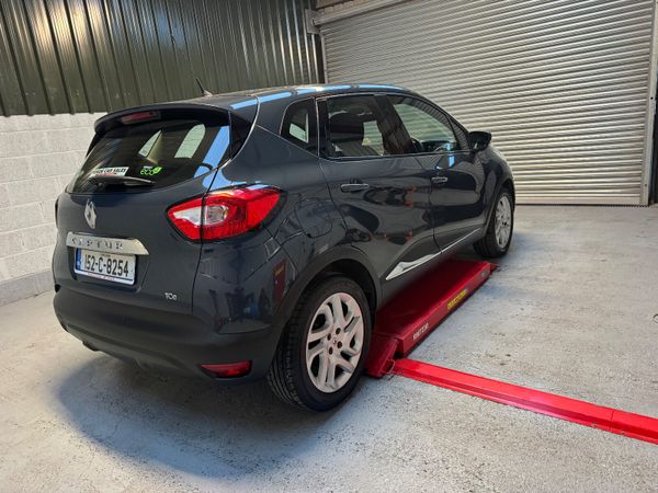 Renault Captur 2015     1 litre petrol ! 370308095