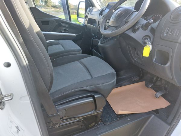 Renault Master 191 LWB Price includes Vat-Mint Con 370309681