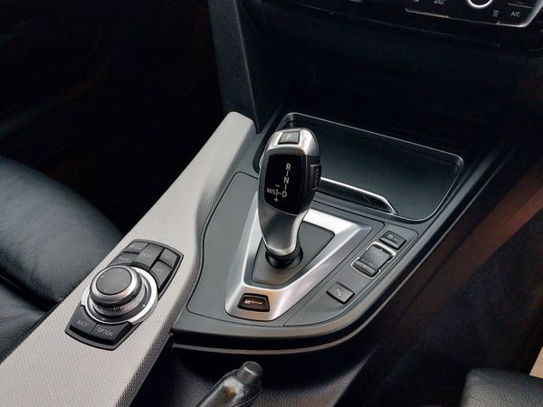 BMW 330e M-Sport *NCT 2027* 2017 370303643