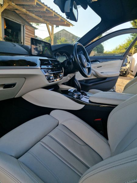 2017 BMW 520D M Sport | High spec | low mileage 370303836