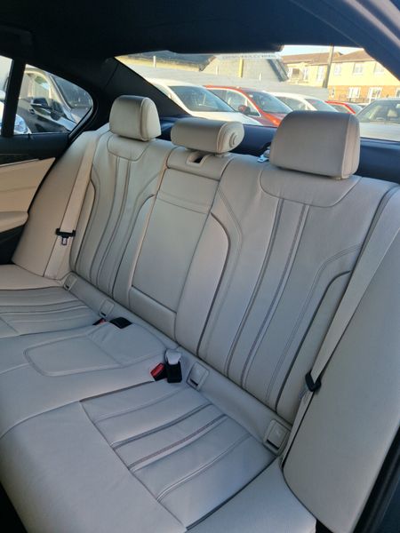2017 BMW 520D M Sport | High spec | low mileage 370303833