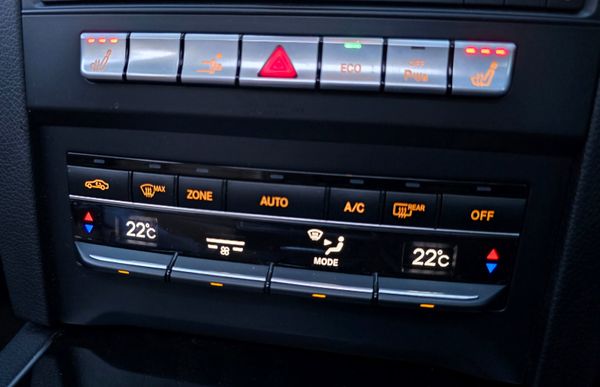 🔥 2016 Mercedes-Benz E220D COUPE AMG SPORT Auto 370310792