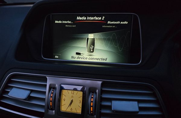 🔥 2016 Mercedes-Benz E220D COUPE AMG SPORT Auto 370310814