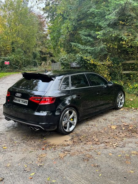 Audi S3 2015 370312284