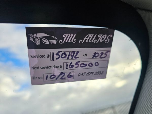 MITSUBISHI OUTLANDER // 4WD AUTOMATIC 7 SEATS 370336618