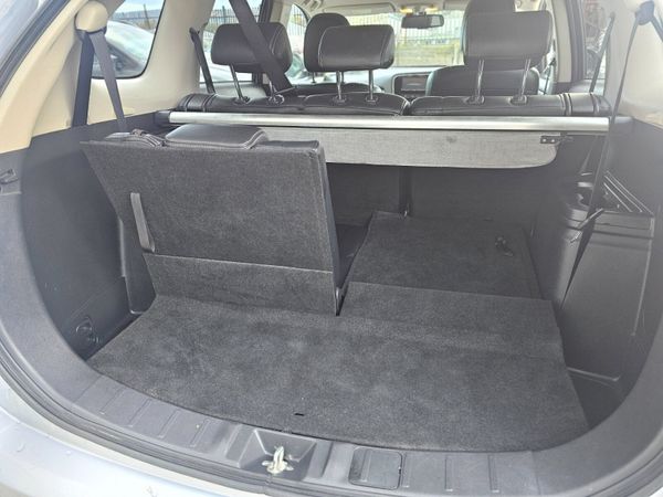 MITSUBISHI OUTLANDER // 4WD AUTOMATIC 7 SEATS 370336630