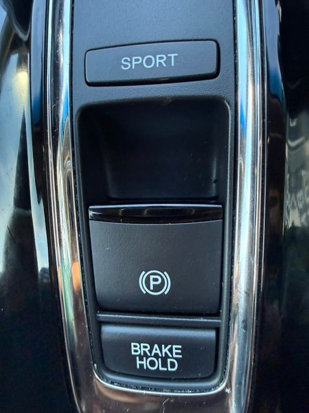 2017 Honda Vezel(HRV)1.5 hybrid auto,41K Miles 370339027