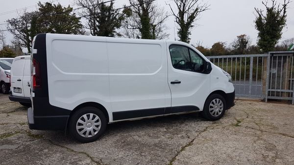 Renault Trafic 192D NEW MODEL 2.0LT 49KM VAT INVOI 370340446