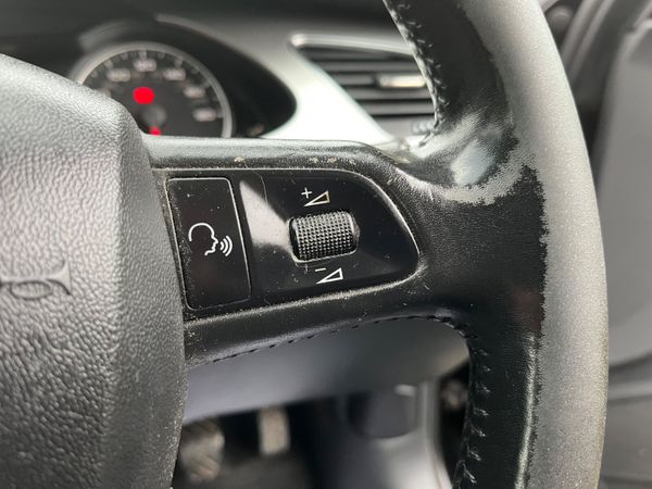 Audi A4 2.0 TDI 143BHP SE 370358443