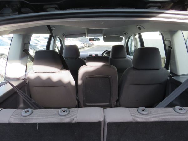 Volkswagen Touran 2009 7 SEATER DIESEL MPV 370351553