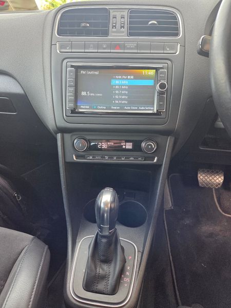 VW Polo 1.2 Tsi Highline, low kms/ top specificati 370352924