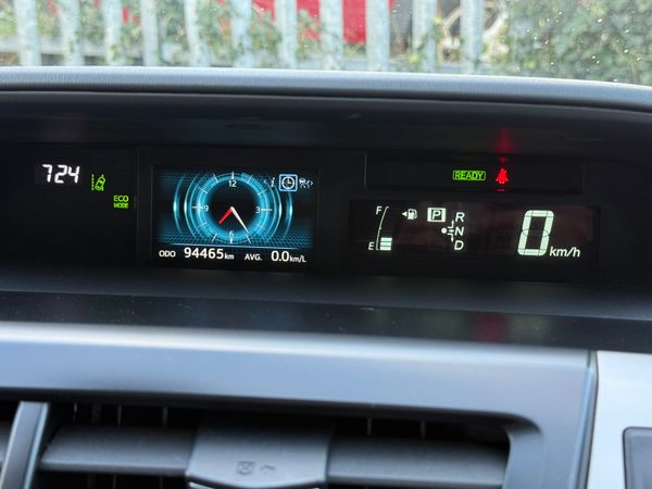 2016 Toyota Prius Plus/alpha1.8 Hybrid auto 7Seate 370368045