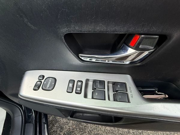 2016 Toyota Prius Plus/alpha1.8 Hybrid auto 7Seate 370368055