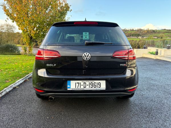 2017 Volkswagen Golf 1.6TDI Highline 370361071