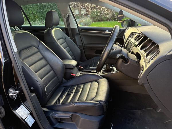 2017 Volkswagen Golf 1.6TDI Highline 370361284