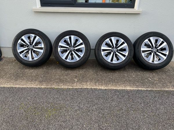 chess-set Alloys & Wheels For Sale in Ireland | DoneDeal