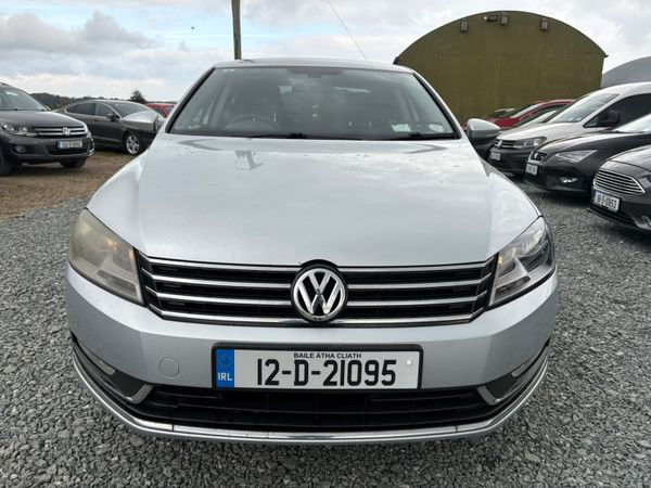 12 Volkswagen Passat Comfortline 1.6 TDi 370396094