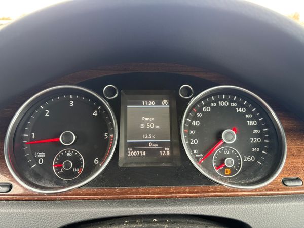 12 Volkswagen Passat Comfortline 1.6 TDi 370396108