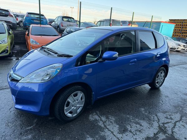 2012 Honda Fit Hybrid Automatic 370390553