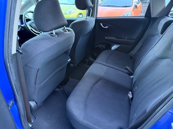 2012 Honda Fit Hybrid Automatic 370390568