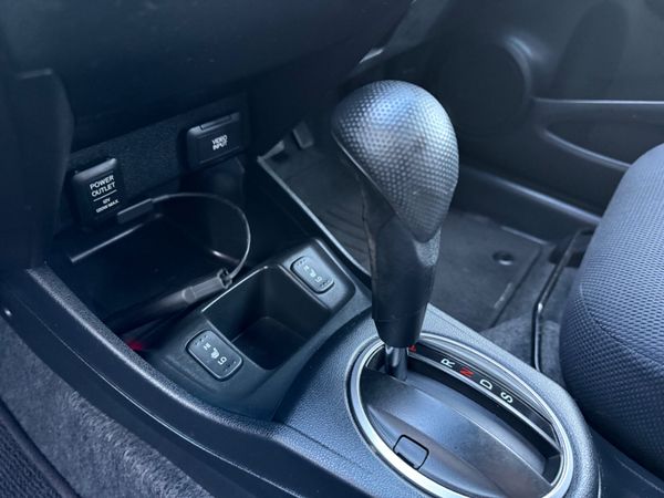 2012 Honda Fit Hybrid Automatic 370390575