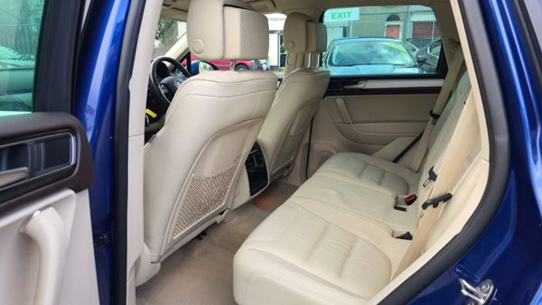 Volkswagen Touareg AUTO  AA Approved Crewcab 370409887