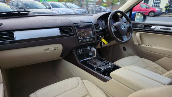 Volkswagen Touareg AUTO  AA Approved Crewcab 370409890