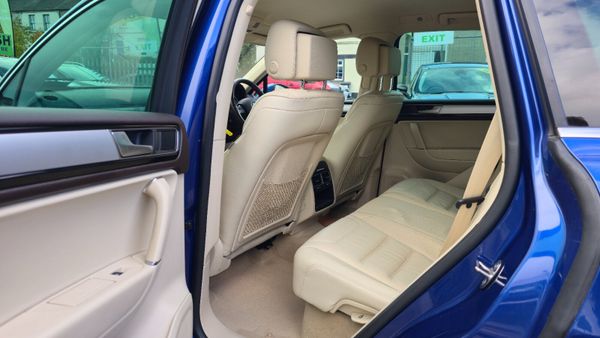 Volkswagen Touareg 262BHP AUTO LOW MILEAGE 370409959