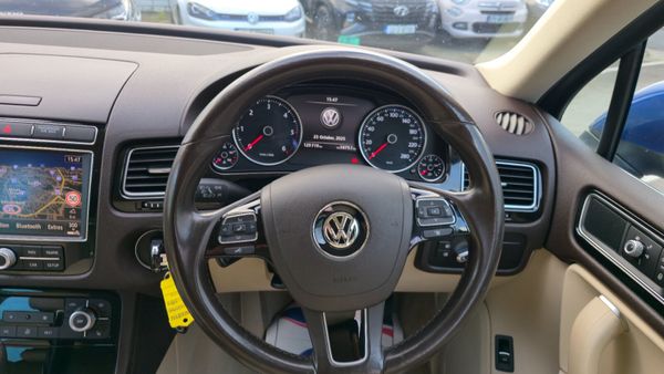 Volkswagen Touareg 262BHP AUTO LOW MILEAGE 370409973