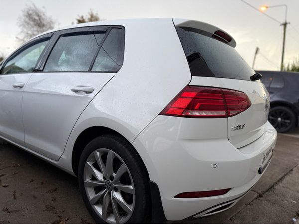 Volkswagen Golf 1.6 TDI GT BLUEMOTION 115PS 5DR 370403228