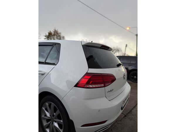 Volkswagen Golf 1.6 TDI GT BLUEMOTION 115PS 5DR 370403231