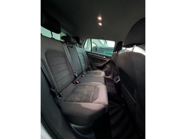 Volkswagen Golf 1.6 TDI GT BLUEMOTION 115PS 5DR 370403233