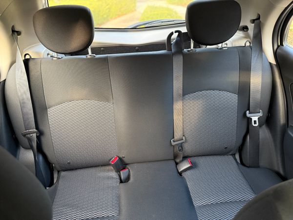 Nissan March 2019 370414153