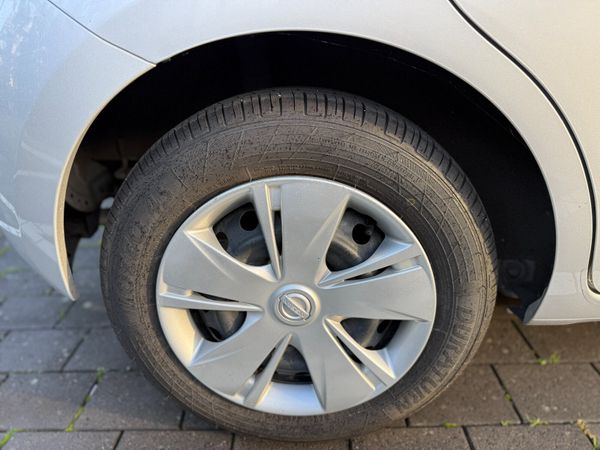 Nissan March 2019 370414169