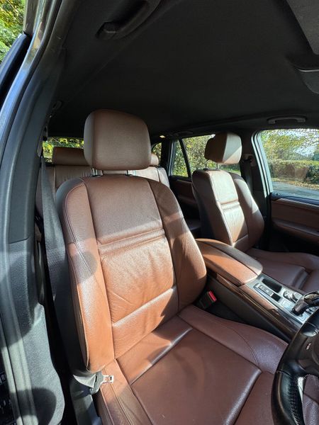 BMW X5 2011 M- Sport 370410460