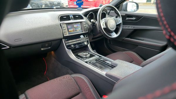 2017 Jaguar XE R-Sport  Automatic AA Approved 370424514