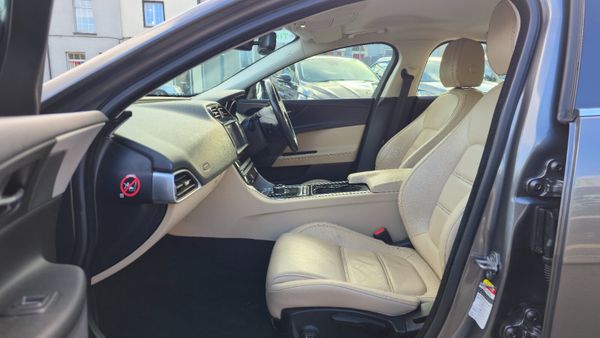 2017 Jaguar XE Auto AA Approved NEW TIMMING CHAIN 370424714