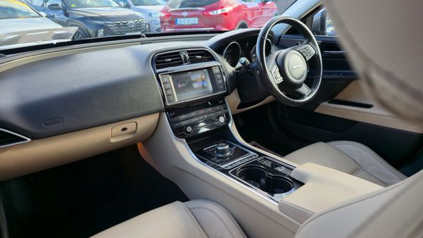 2017 Jaguar XE Auto AA Approved NEW TIMMING CHAIN 370424718