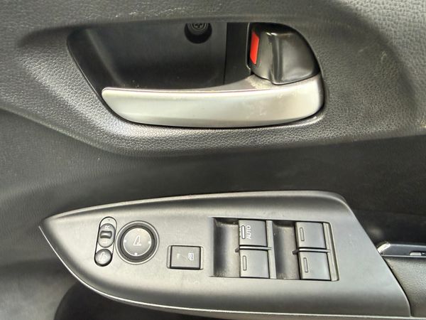 2019 Honda FIT 1.5 Hybrid auto Leather Specs 370434247