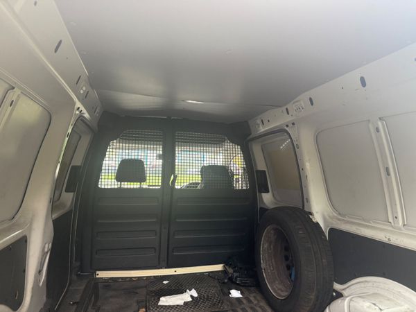 Volkswagen Caddy MAXI 2019 INCLUDES VAT 370436723