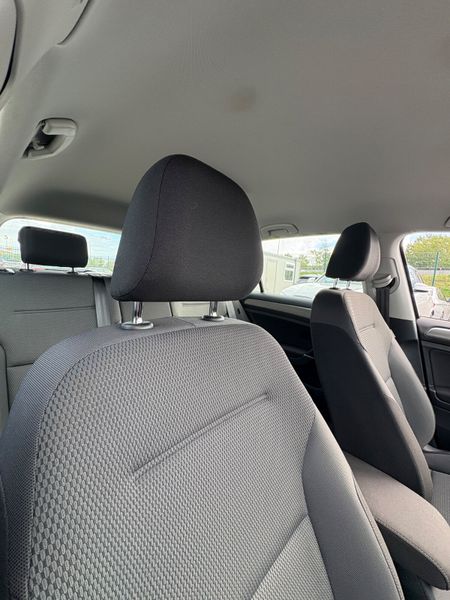 Volkswagen Golf 1.2 TSI Automatic 2015 370438750