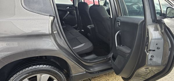 2018 Peugeot 2008 (1 owner from new) 370445186