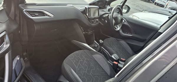 2018 Peugeot 2008 (1 owner from new) 370445191