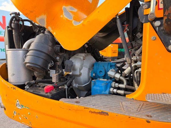 2022 JCB MICRO MINI DIGGER.... 740 HOURS. 370445430