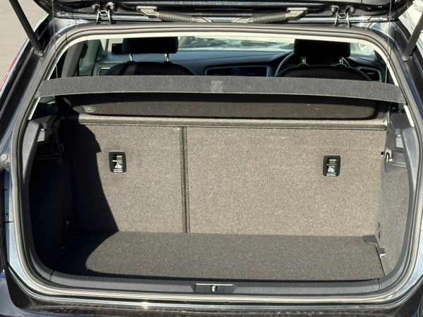 2016 VW Golf 1.2 petrol automatic, 36k Miles 370446275