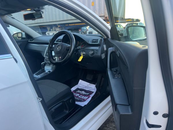 2014 VW PASSAT ESTATE 56K NCT 11/26 TAX 12/25 370452023