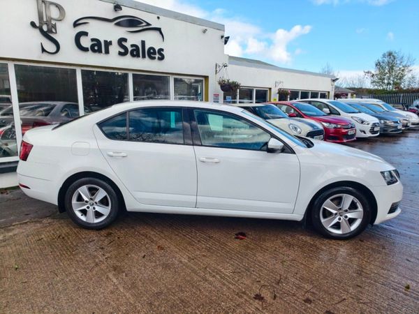 Skoda Octavia Ambition 1.6tdi 90hp 370453274