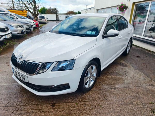 Skoda Octavia Ambition 1.6tdi 90hp 370453277
